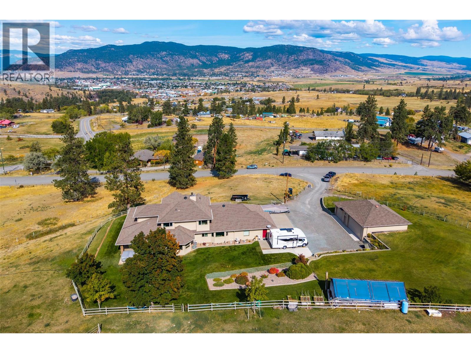 3088 Fox Farm Road, Merritt