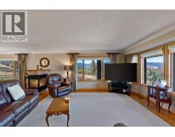 Primary Bedroom - 3088 Fox Farm Road, Merritt, BC V1K1B8 Photo 15