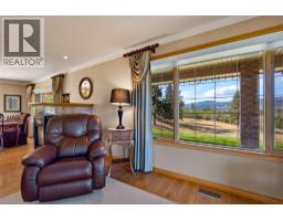 Dining nook - 3088 Fox Farm Road, Merritt, BC V1K1B8 Photo 17