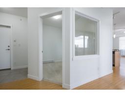 404 13399 104 Avenue, Surrey, BC V3T0C9 Photo 24