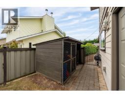 2056 Skyline Cres, Central Saanich, BC V8M1M6 Photo 45