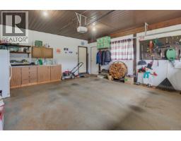 2056 Skyline Cres, Central Saanich, BC V8M1M6 Photo 44