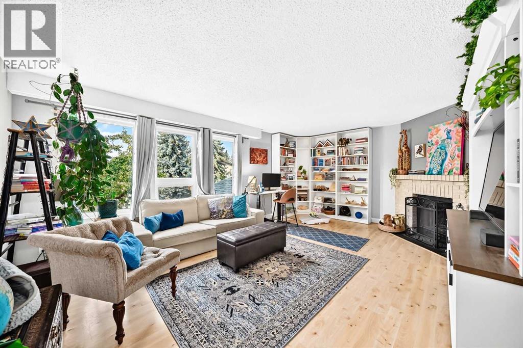 #6 64 woodacres Crescent SW - 21