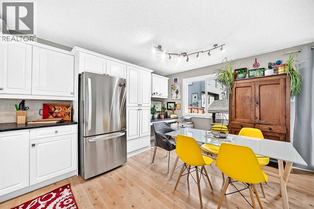 #6 64 woodacres Crescent SW - 10