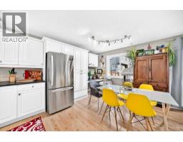2pc Bathroom - 6, 64 Woodacres Crescent Sw, Calgary, AB T2W4V6 Photo 10