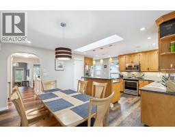 4pc Bathroom - 5815 Dalhousie Drive Nw, Calgary, AB T3A1T2 Photo 14