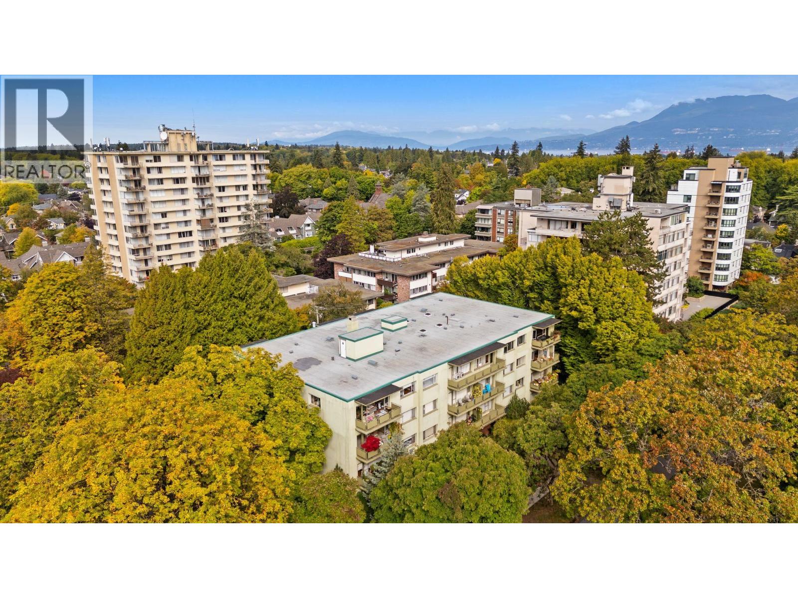 204 5475 VINE STREET, Vancouver