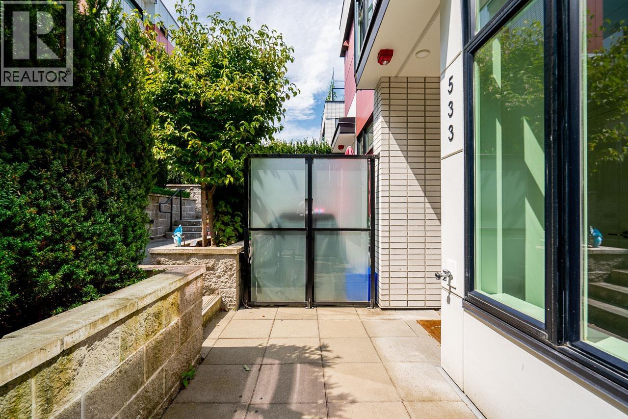 533 W 29TH AVENUE, Vancouver