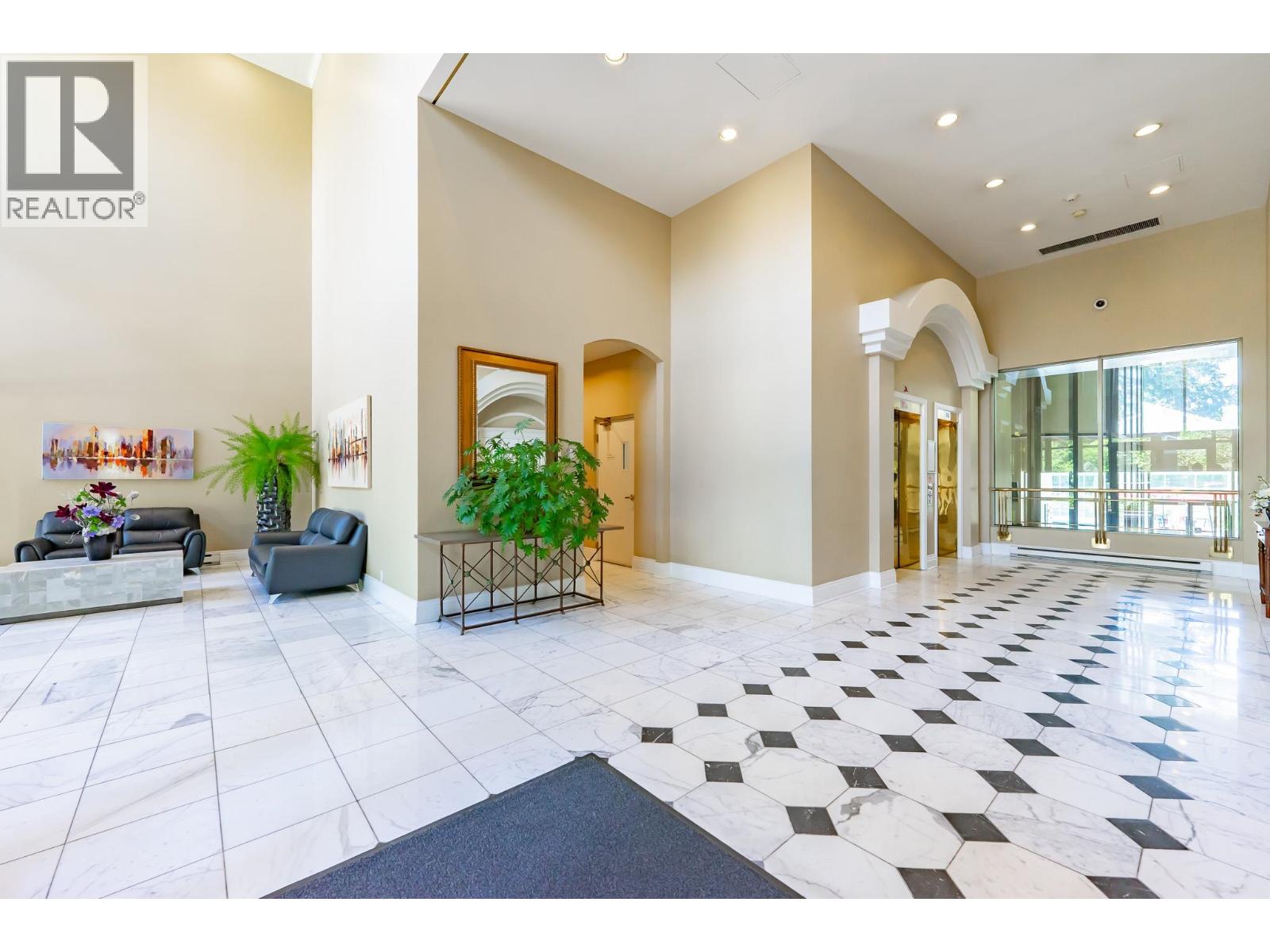 1104 6888 STATION HILL DRIVE, Burnaby