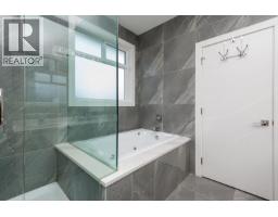 2206 London Street, New Westminster, BC V3M3G2 Photo 18