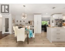 4784 Tamarack Place, Sechelt, BC V7Z0E8 Photo 14