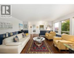 4784 Tamarack Place, Sechelt, BC V7Z0E8 Photo 7