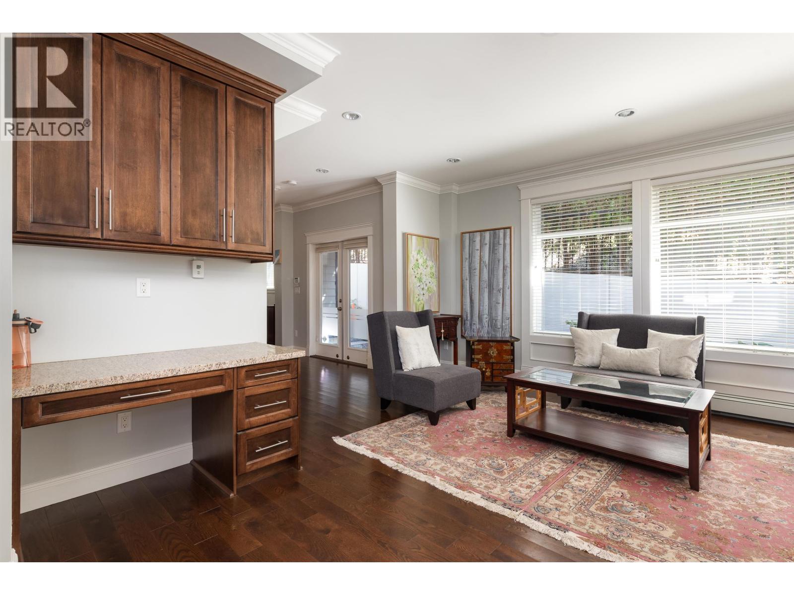 362 E 21ST STREET, North Vancouver