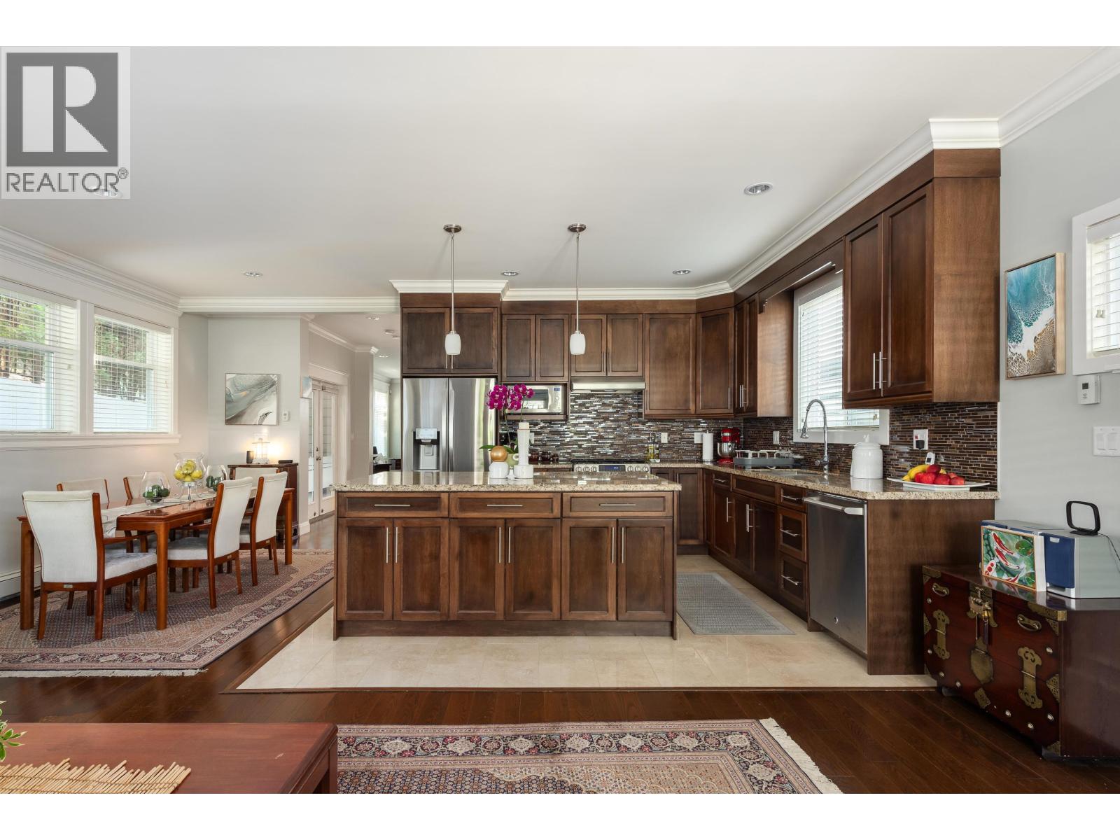 362 E 21ST STREET, North Vancouver