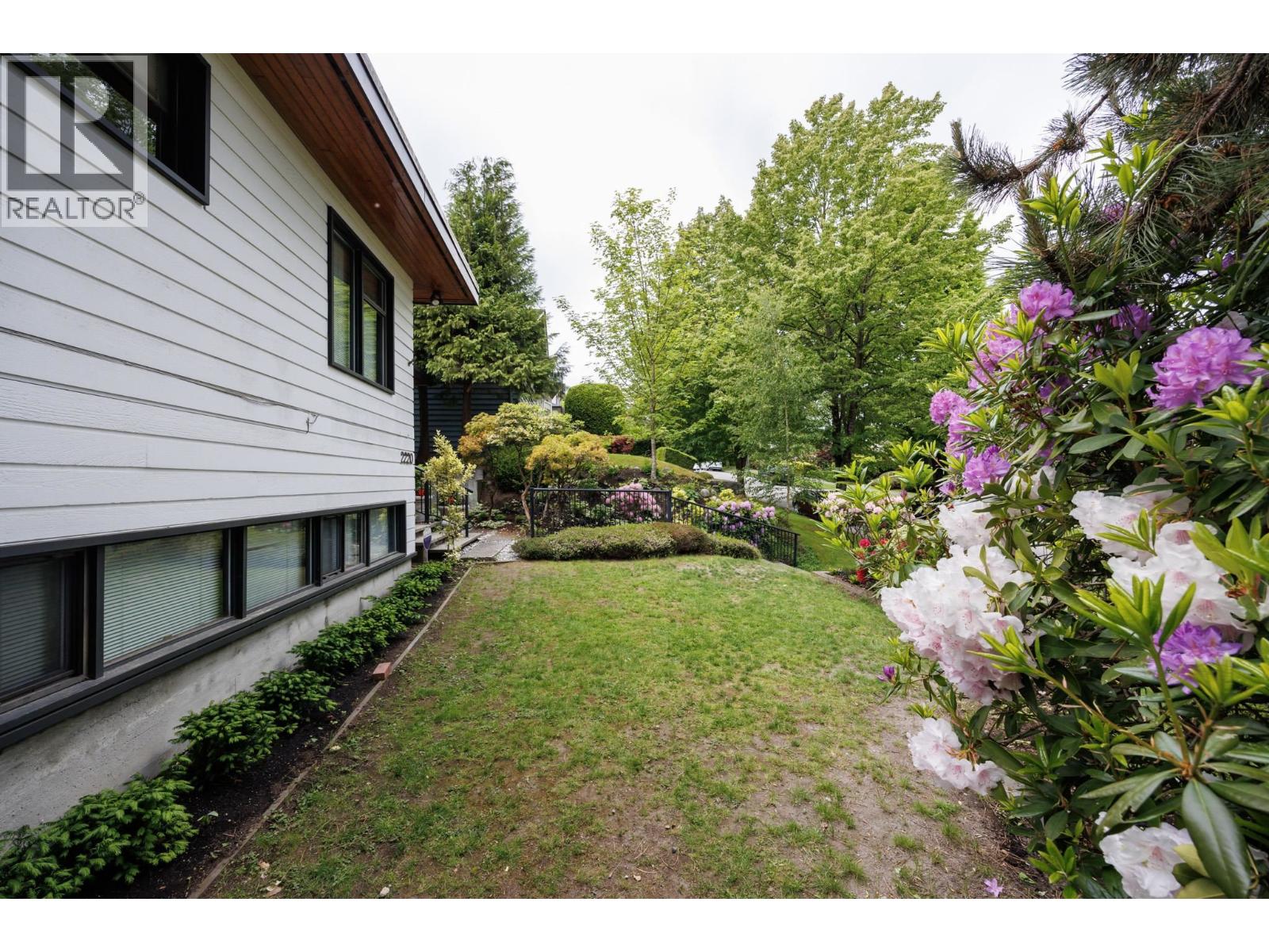2220 W 32ND AVENUE, Vancouver