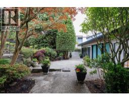 2220 W 32nd Avenue, Vancouver, BC V6L2B2 Photo 10