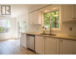 46 Kraus Road, Barrie, ON L4N0N4 Photo 16