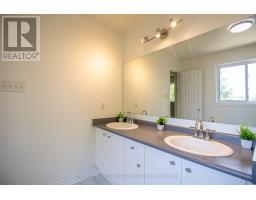 46 Kraus Road, Barrie, ON L4N0N4 Photo 29