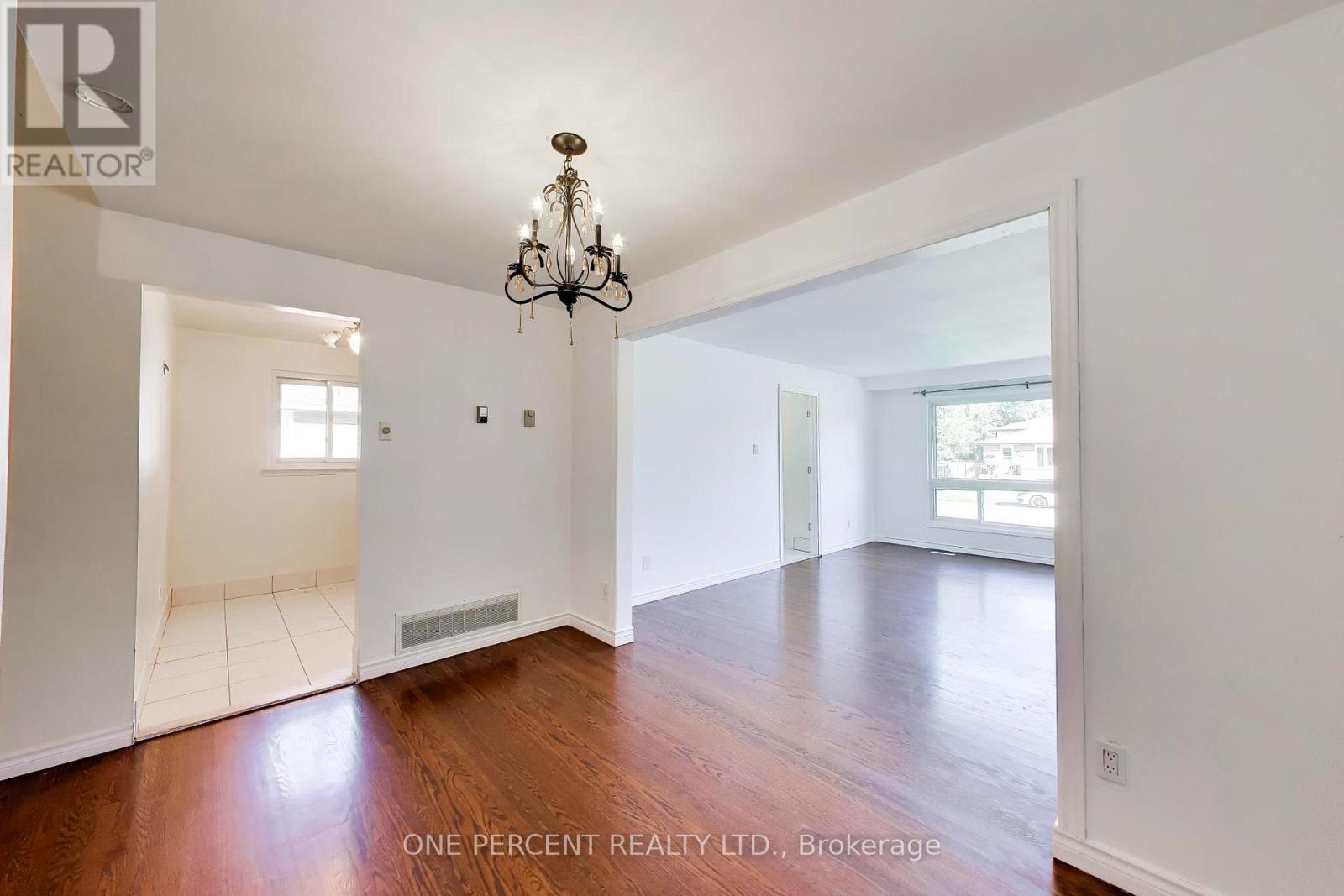 1272 PALLATINE DRIVE, Oakville (CP College Park) — photo 6