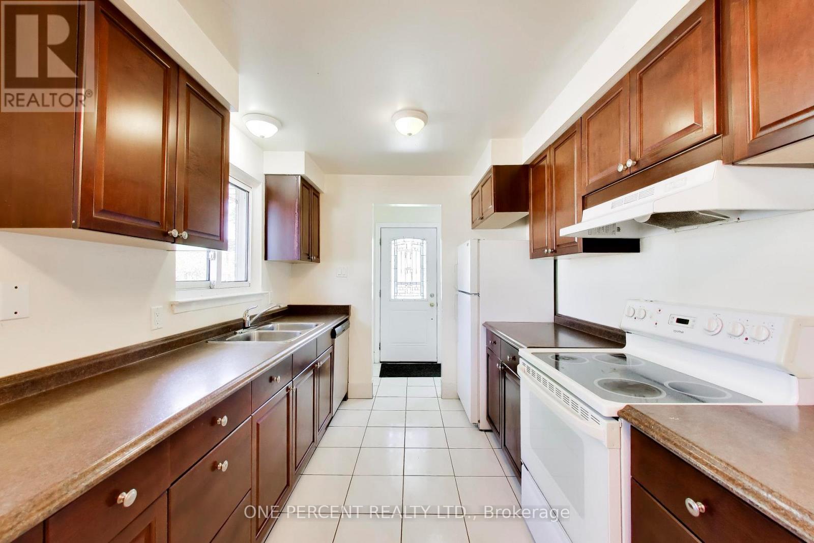1272 PALLATINE DRIVE, Oakville (CP College Park) — photo 9