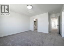 145 Sora Gardens SE - photo 31