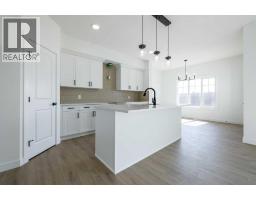 145 Sora Gardens SE - photo 5