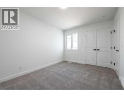 145 Sora Gardens SE - photo 37