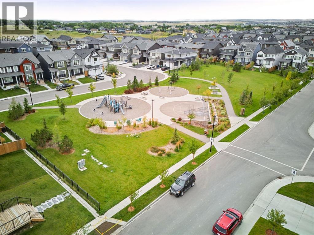 1223 Lanark Boulevard SE - 39