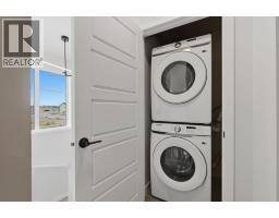 1223 Lanark Boulevard SE - photo 28