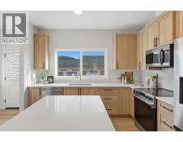 1223 Lanark Boulevard SE - photo 18