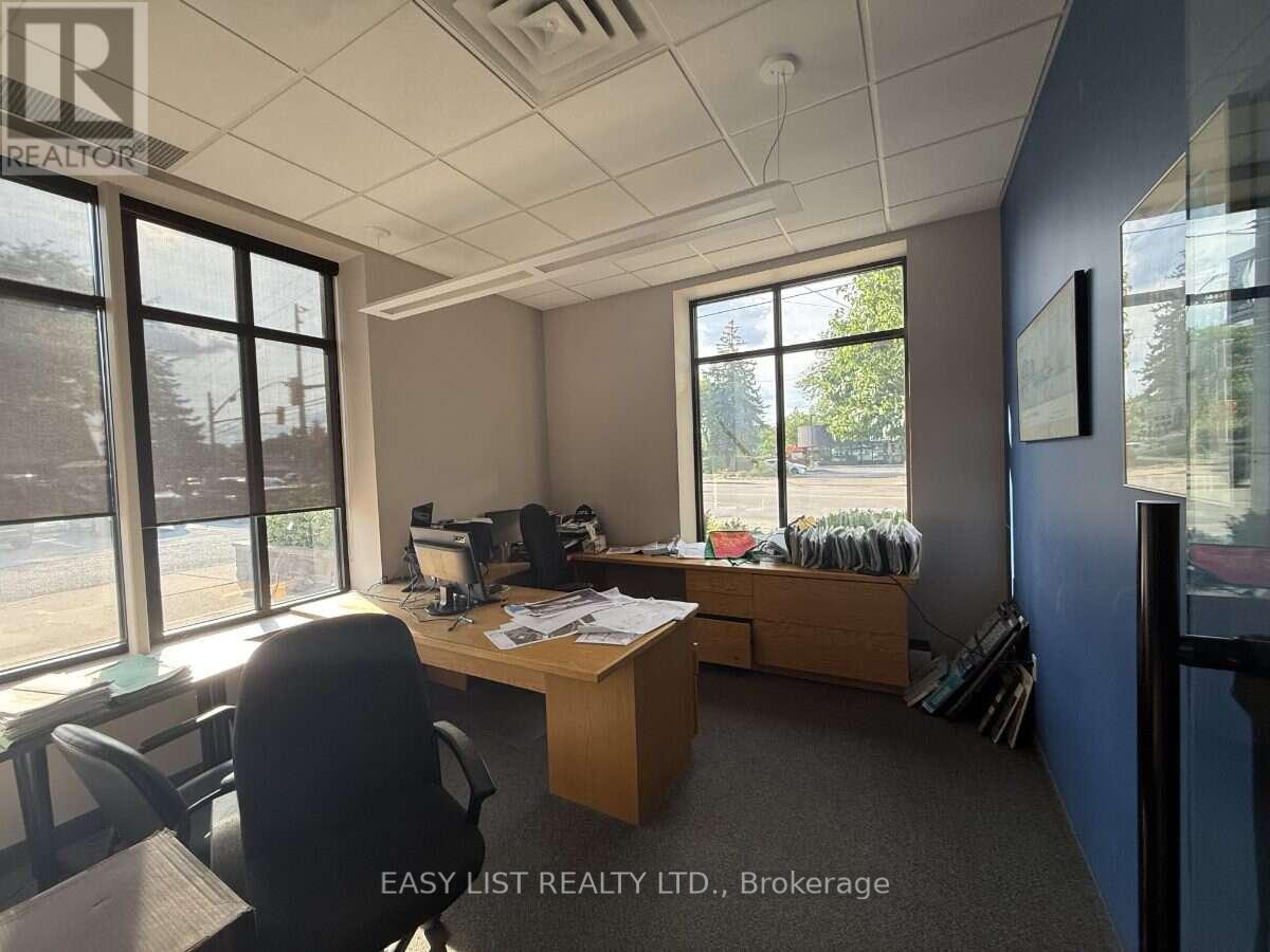 5745 WYANDOTTE STREET E, Windsor — photo 8