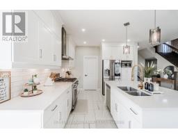 Family room - 245 Tamarack Boulevard, Woodstock, ON N4S0E4 Photo 7