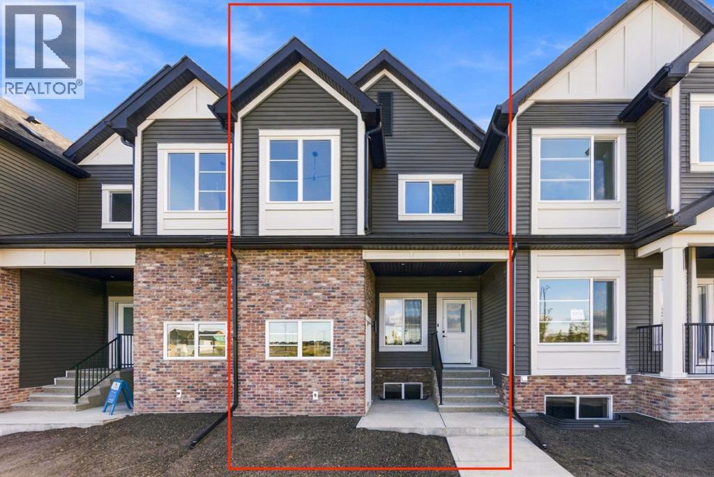 Property for sale at 1223 Lanark Boulevard SE