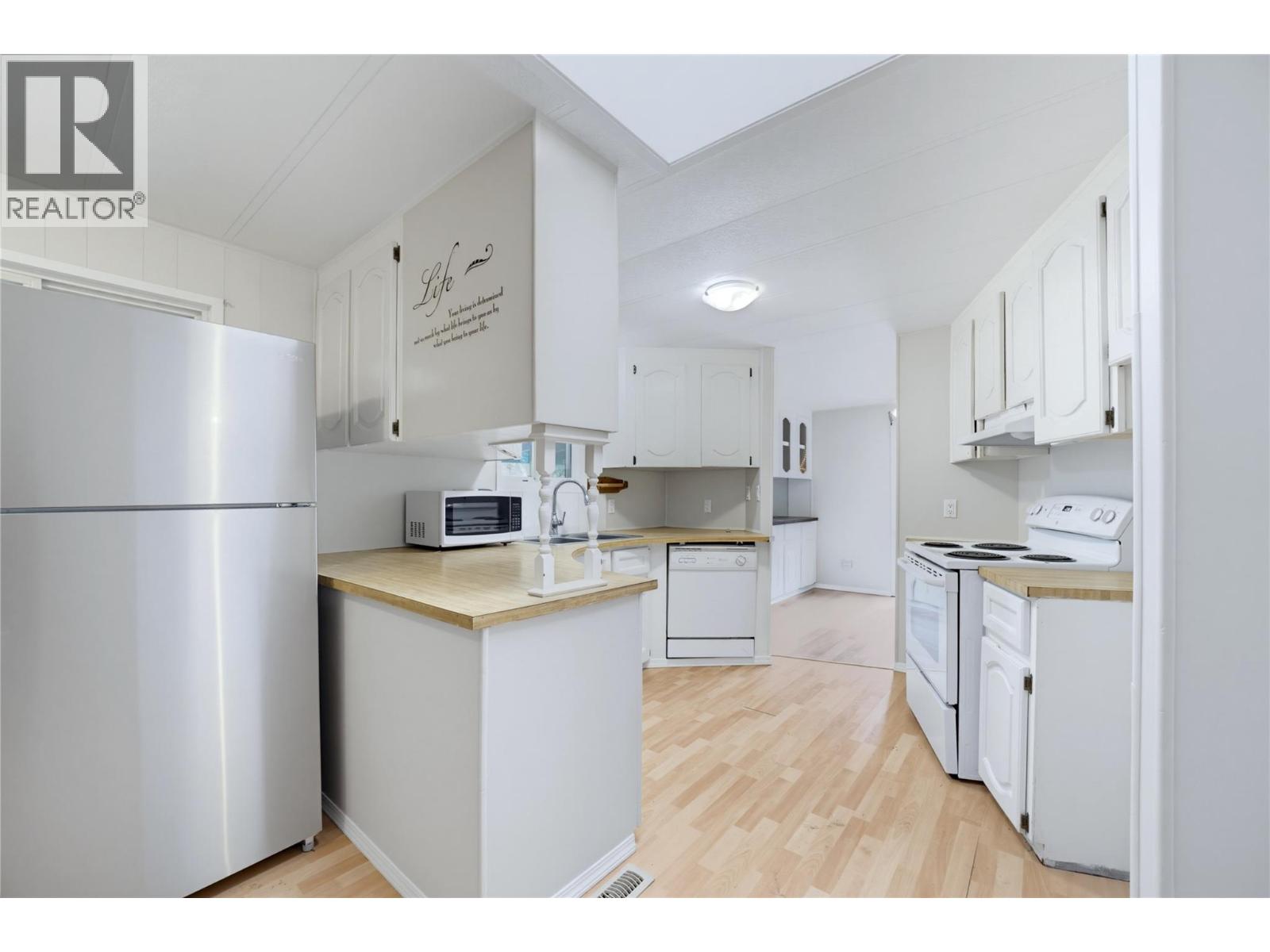 5 97A Highway Unit# 8, Sicamous