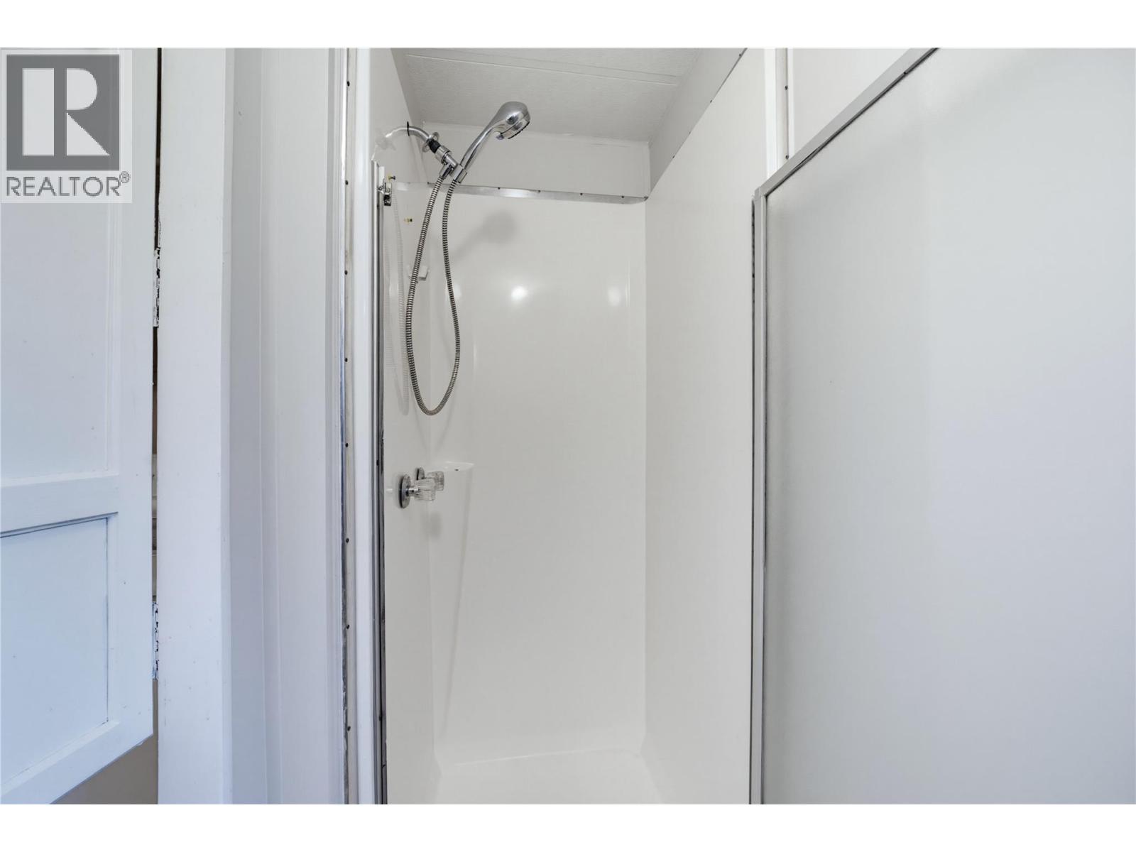 5 97A Highway Unit# 8, Sicamous