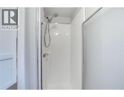 5 97a Highway Unit# 8, Sicamous, BC V0E2V1 Photo 18