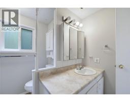 5 97a Highway Unit# 8, Sicamous, BC V0E2V1 Photo 19
