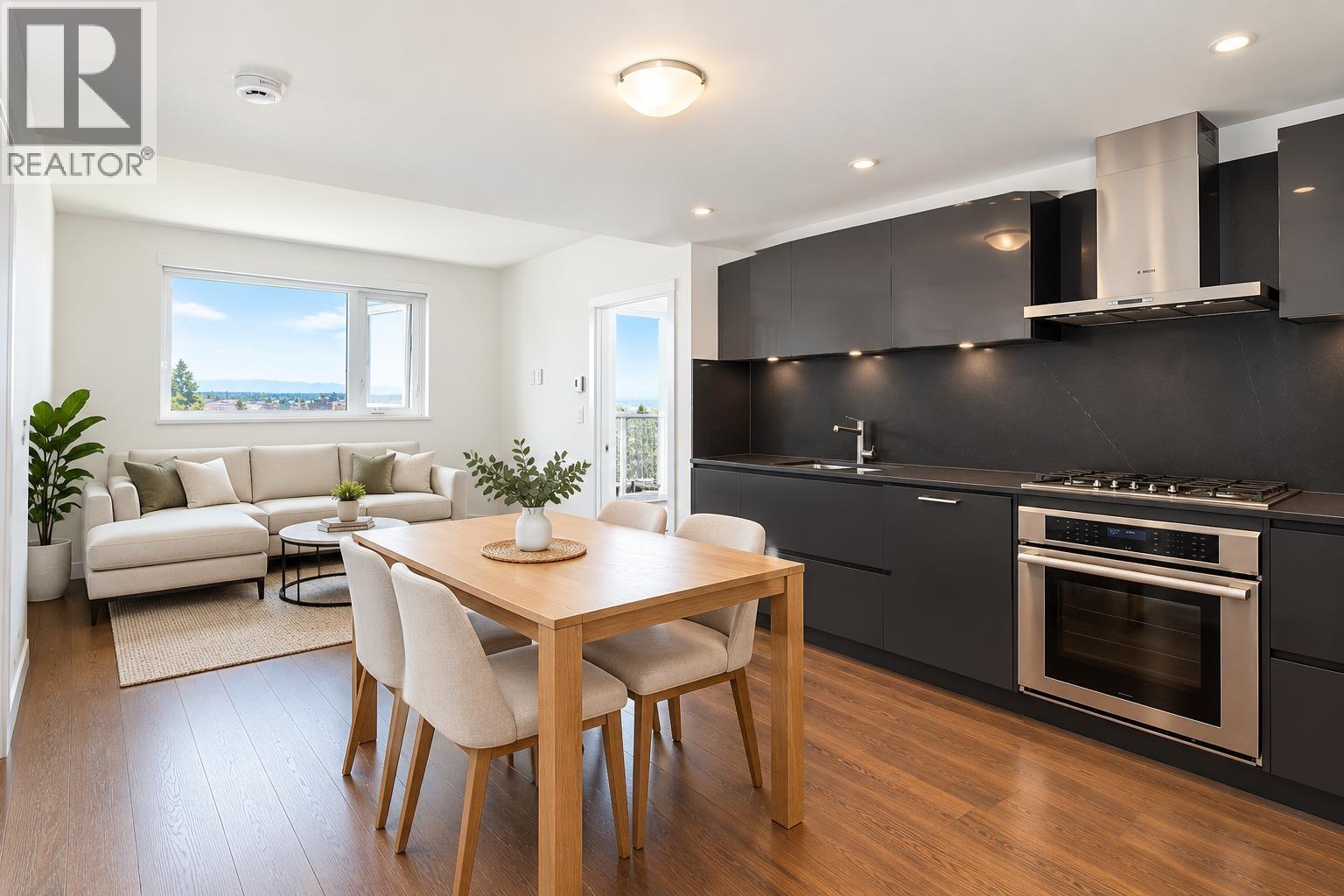 702 7128 ADERA STREET, Vancouver