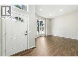190 Coverdale Road NE - photo 3