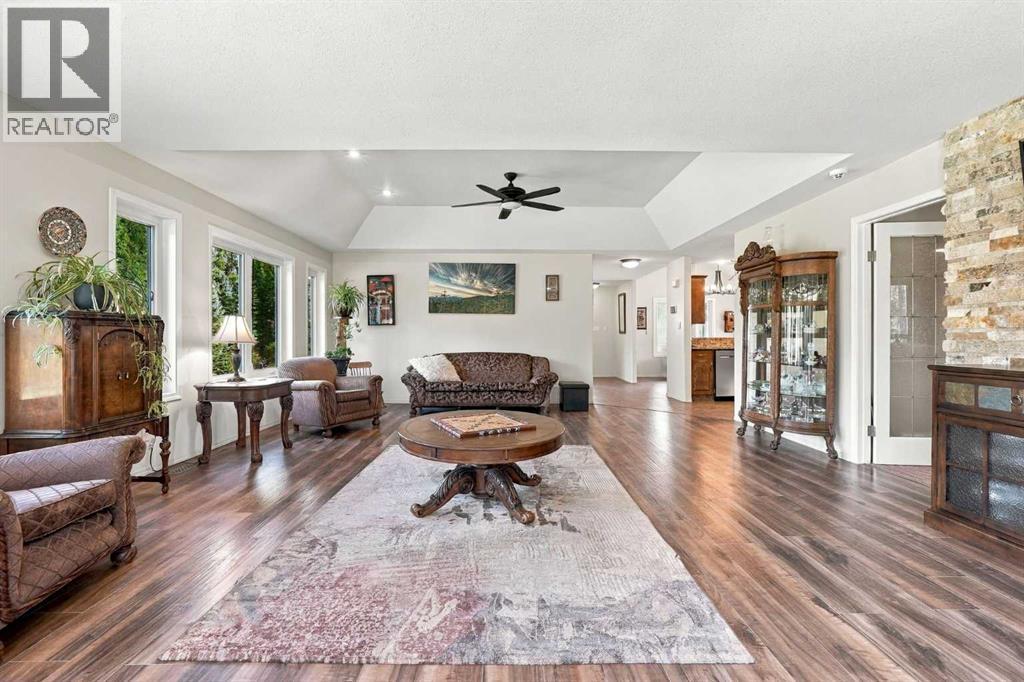 Listing photo – 312 Westwood Close, Rural Clearwater County