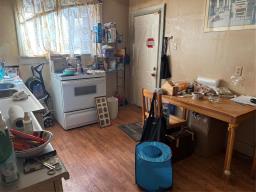 Den - 614 Langside Street, Winnipeg, MB R3B2T8 Photo 6
