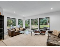 2910 Chantrell Place, Surrey, BC V4A4A5 Photo 14