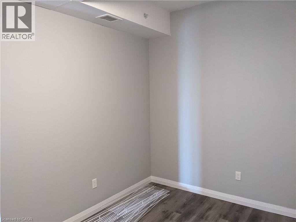 60 CHARLES Street W Unit# 1008, Kitchener — photo 5