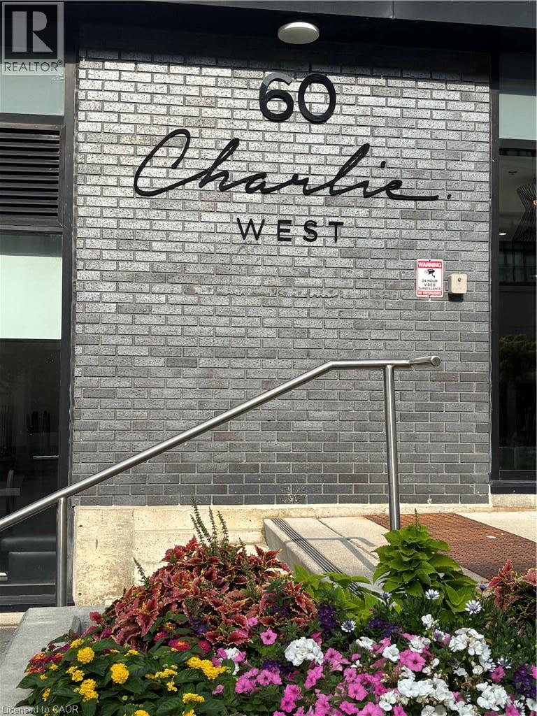 60 CHARLES Street W Unit# 1008, Kitchener — photo 2