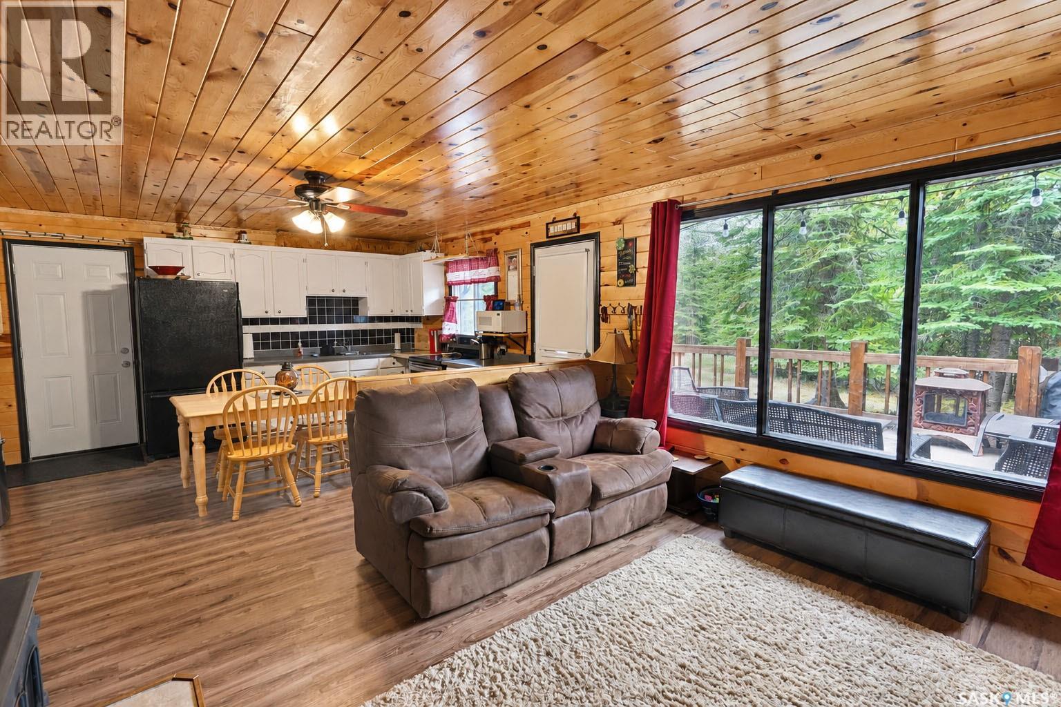 2 Ermine PLACE, Northern Admin District — photo 7
