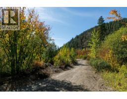 3250 97 Highway, West Kelowna, BC V4T1W4 Photo 7
