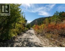 3250 97 Highway, West Kelowna, BC V4T1W4 Photo 8