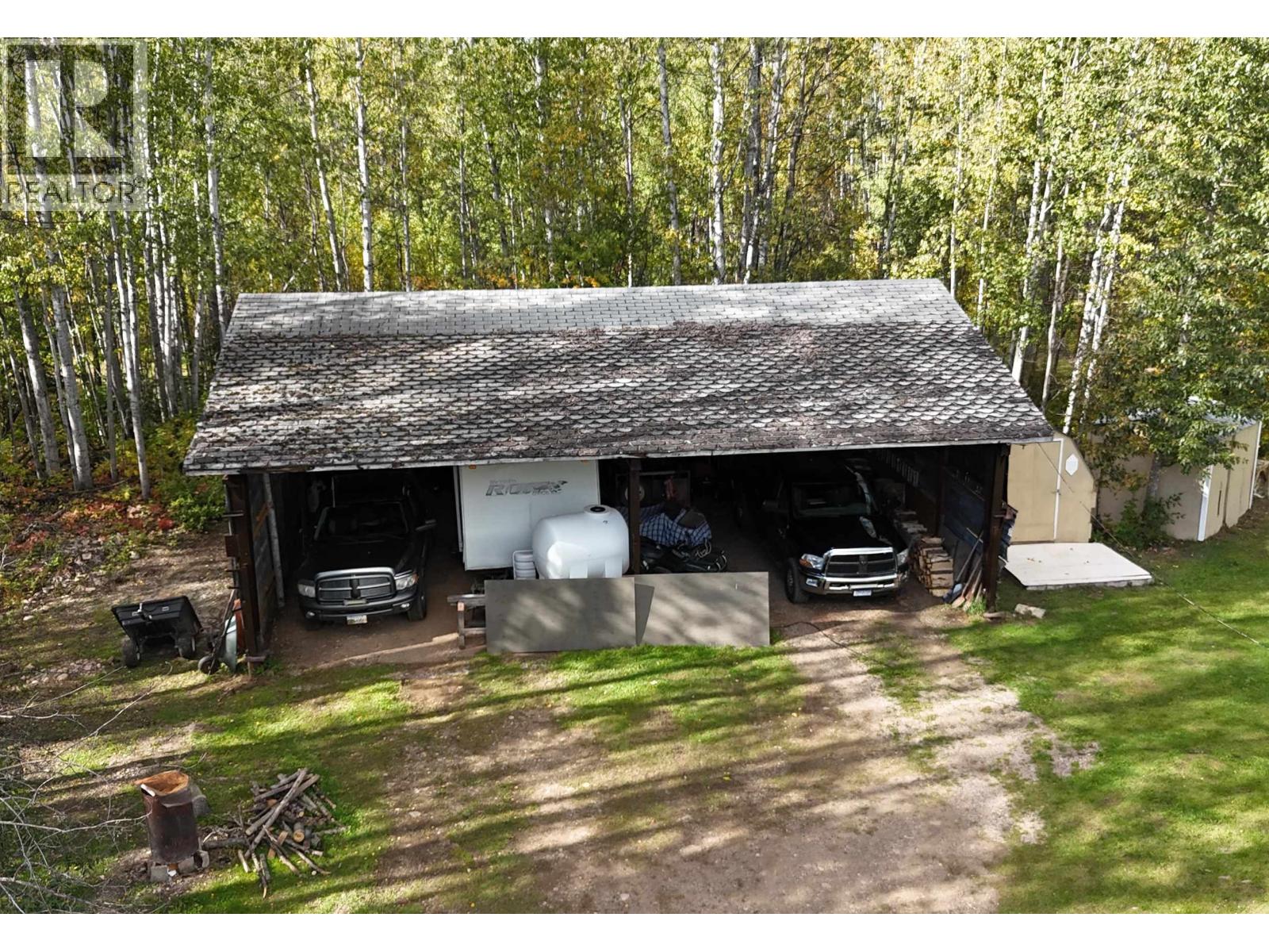 8 FEDIW ROAD, Fort Nelson