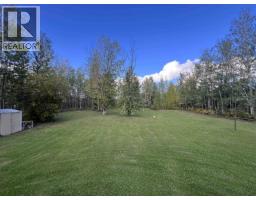 8 Fediw Road, Fort Nelson, BC V0C1R0 Photo 32