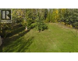 8 Fediw Road, Fort Nelson, BC V0C1R0 Photo 40